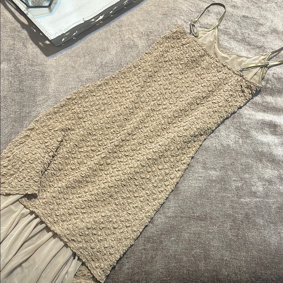 NWT Light Tan Textured Asymmetric Ruffled Midi Dress by Commense - Picture 4 of 9